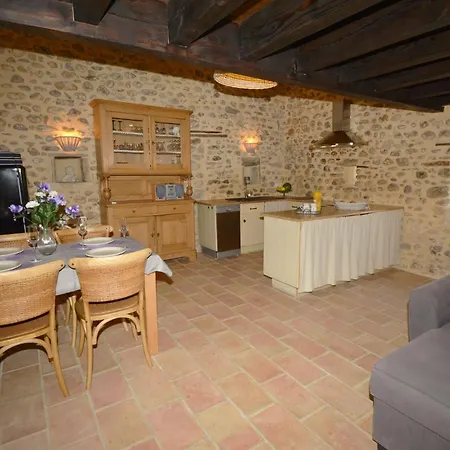 Des Trois Anges-1 By Interhome Apartmán *